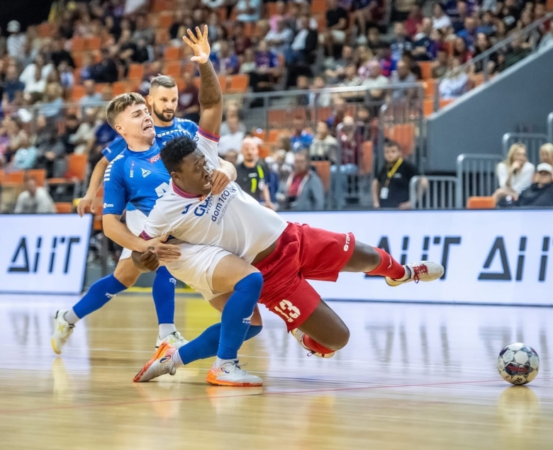 Dill zdobył kolejnego gola dla Piasta.