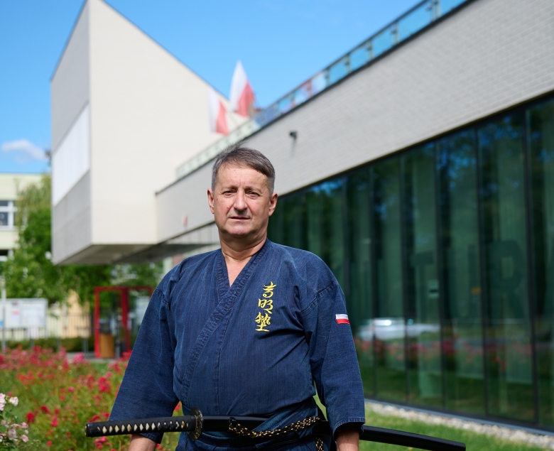 Centrum Sportowo-Kulturalne „Łabędź”. Od kilku lat prowadzę tu nieodpłatne zajęcia z szermierki japońskiej i karate. Kontakt z moimi uczniami daje mi mnóstwo satysfakcji.